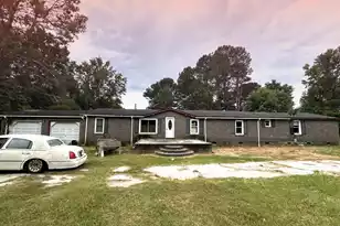 137 Gillens Rd, Eutawville, SC 29048 - Photo 1