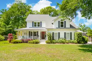 679 Clearview Dr, Charleston, SC 29412 - Photo 1