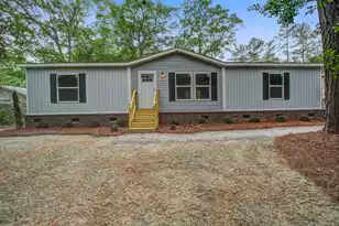 409 Peacock Ln, Summerville, SC 29483 - Photo 1