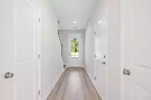 102 Hawthorne Landing Dr, Goose Creek, SC 29445 - Photo 1