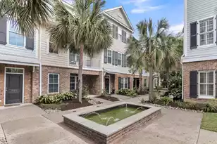 656 Coleman Blvd, Mount Pleasant, SC 29464 - Photo 1