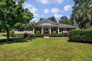 102 Ashborough Ave, Summerville, SC 29485 - Photo 1