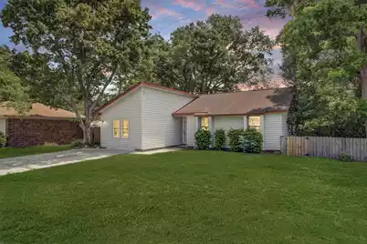 109 Salem Court, Summerville, SC 29486 - Photo 1