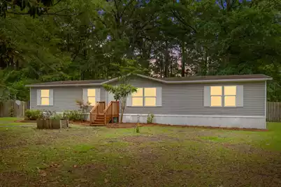 201 Frank Street, Summerville, SC 29483 - Photo 1