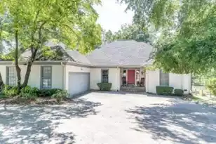 409 Santee Dr, Santee, SC 29142 - Photo 1