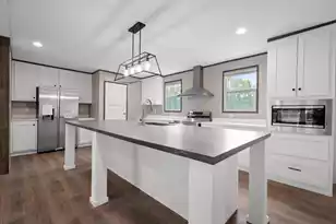 108 Swanson Dr, Summerville, SC 29483 - Photo 1