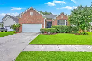 1868 Palmetto Isle Dr, Mount Pleasant, SC 29466 - Photo 1