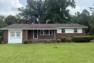 2130 Ivy Rd, Orangeburg, SC 29115 - Photo 1