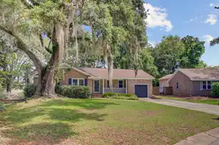 1102 Shadow Dr N, Mount Pleasant, SC 29464 - Photo 1