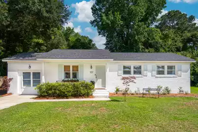 1107 Shadow Drive S, Mount Pleasant, SC 29464 - Photo 1