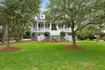 2293 Beckenham Drive, Mount Pleasant, SC 29466 - Photo 1