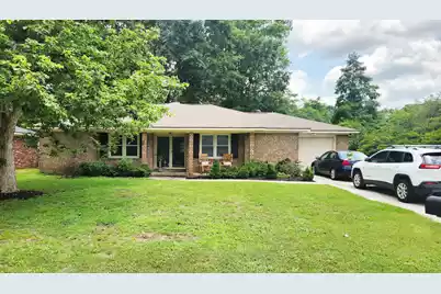 303 Gippy Drive, Summerville, SC 29486 - Photo 1