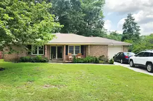 303 Gippy Dr, Summerville, SC 29486 - Photo 1