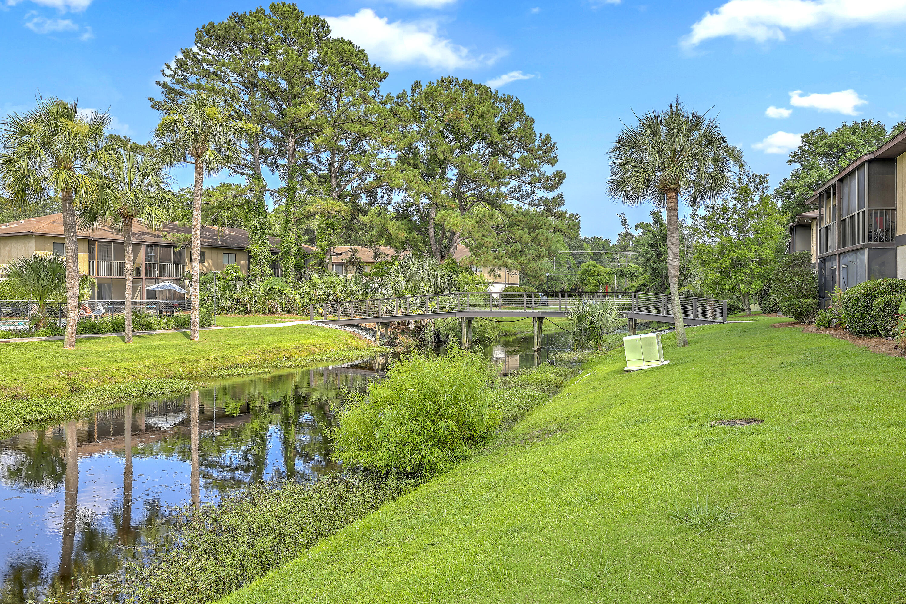 2174 Bees Ferry Rd #G, Charleston, SC 29414 - MLS 25016170 - Coldwell ...