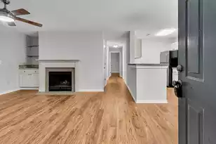 2011 Hwy 17 N, Mount Pleasant, SC 29466 - Photo 1