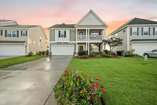 529 Dunswell Dr, Summerville, SC 29486 - Photo 1