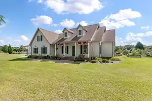 1111 Sandy Springs Cir, Walterboro, SC 29488 - Photo 1