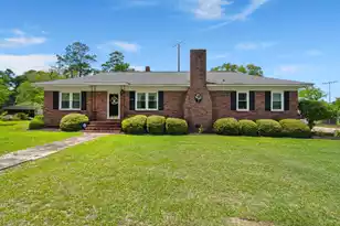 56 Woodlawn Terrace, Bamberg, SC 29003 - Photo 1