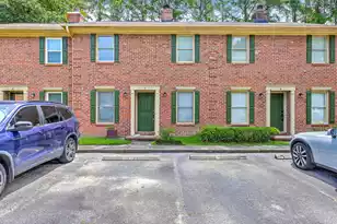 302 Springview Ln, Summerville, SC 29485 - Photo 1