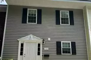 105 Heritage Cir, Mount Pleasant, SC 29464 - Photo 1