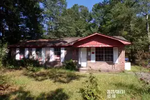 403 Bryan St, Summerville, SC 29483 - Photo 1