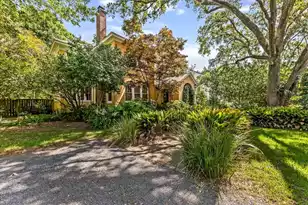 2066 Wappoo Dr, Charleston, SC 29412 - Photo 1