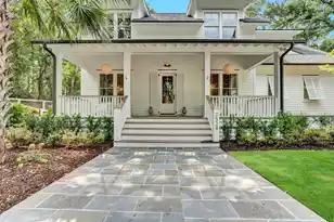 2524 Goldbug Ave, Sullivans Island, SC 29482 - Photo 1