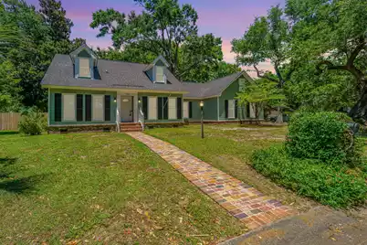 954 Harbortowne Road, Charleston, SC 29412 - Photo 1