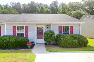 1658 Dexter Ln, Charleston, SC 29412 - Photo 1