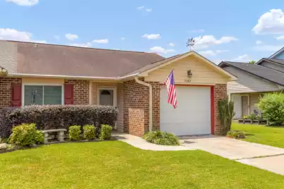 7767 Oldridge Road, North Charleston, SC 29418 - Photo 1