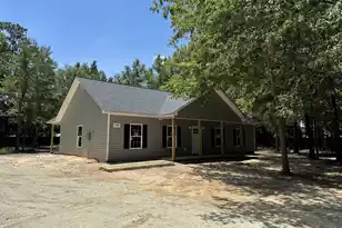 264 Lake Dr, Summerville, SC 29483 - Photo 1