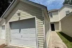 8666 Roanoke Dr, North Charleston, SC 29406 - Photo 1