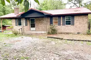 461 Smoak Rd, Walterboro, SC 29488 - Photo 1