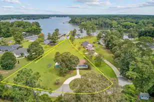 1106 Shore Dr, Manning, SC 29102 - Photo 1