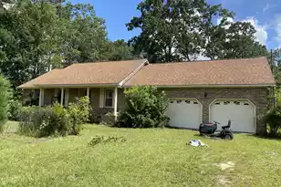 299 Broughton Dr, Eutawville, SC 29048 - Photo 1