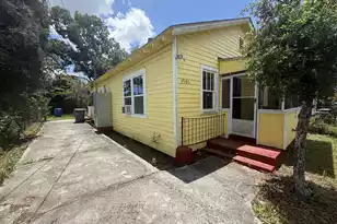 1905 English St, North Charleston, SC 29405 - Photo 1