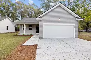 164 Aleene Dr, Summerville, SC 29485 - Photo 1
