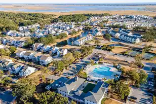 1600 Prince Edward St, Mount Pleasant, SC 29466 - Photo 1