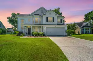 1329 Sassafrass Cir, Mount Pleasant, SC 29466 - Photo 1