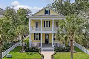 2876 Rivertowne Pkwy, Mount Pleasant, SC 29466 - Photo 1