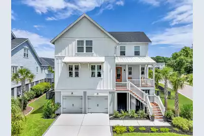 1439 Stratton Place, Mount Pleasant, SC 29466 - Photo 1