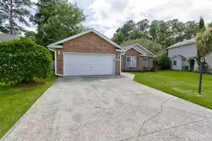 1011 Cobblestone Blvd, Summerville, SC 29486 - Photo 1