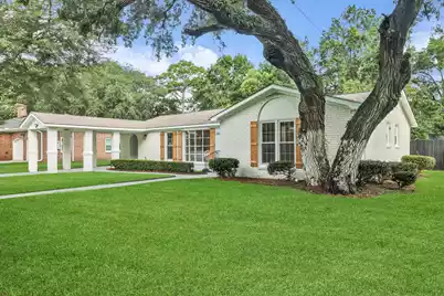 1387 Lenevar Drive W, Charleston, SC 29407 - Photo 1