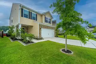 207 Swamp Creek Ln, Moncks Corner, SC 29461 - Photo 1