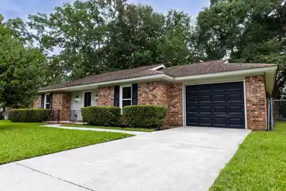 1207 Hampton Drive, Summerville, SC 29486 - Photo 1