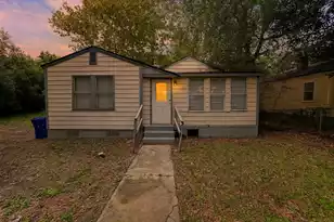 2390 Cambridge Ave, North Charleston, SC 29405 - Photo 1