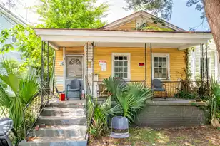 12 Poinsett St, Charleston, SC 29403 - Photo 1