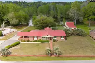 992 Dickinson St, Bamberg, SC 29003 - Photo 1