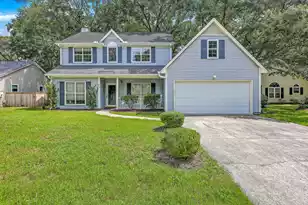 1941 Oak Tree Ln, Mount Pleasant, SC 29464 - Photo 1