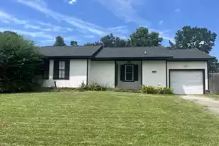 121 Heather Dr, Summerville, SC 29486 - Photo 1